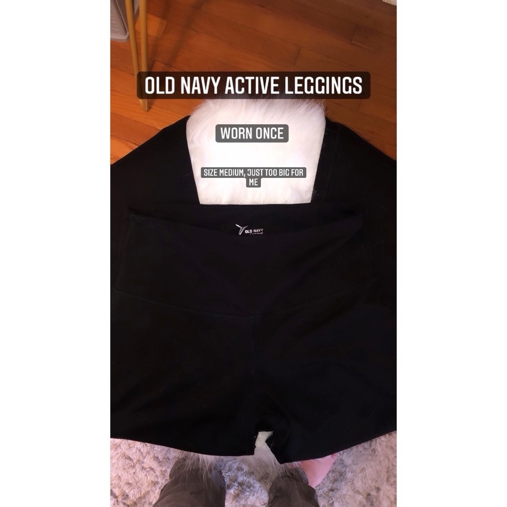 Black leggings